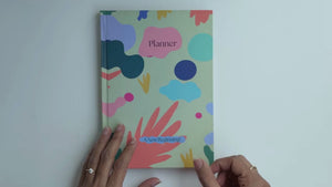 Walk around video of an undated planner by Orange Espresso